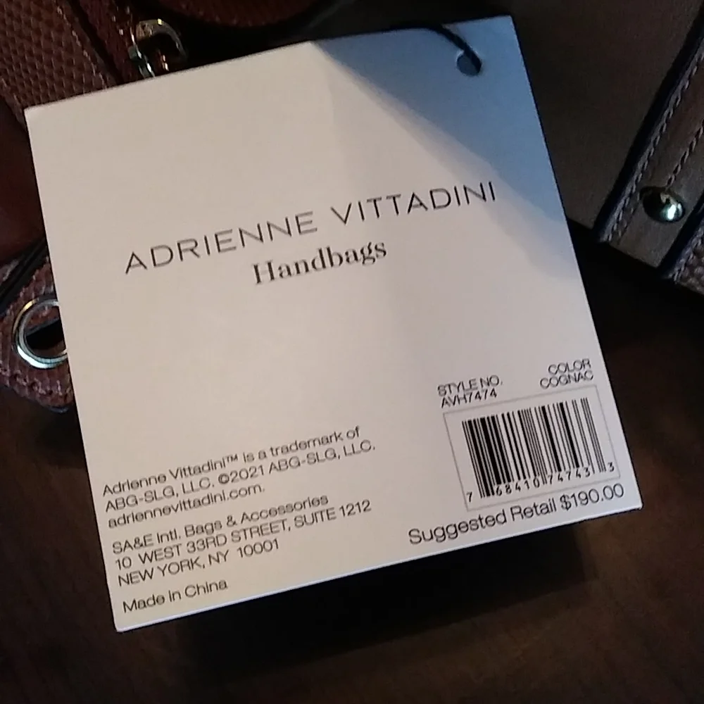 Ladies Handbag - Picture 6 of 10